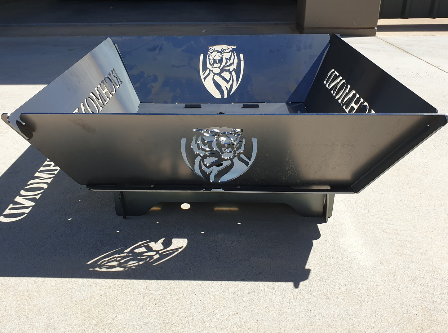 Richmond Tigers Fire Pit CollapsibleMade With Australian Steel