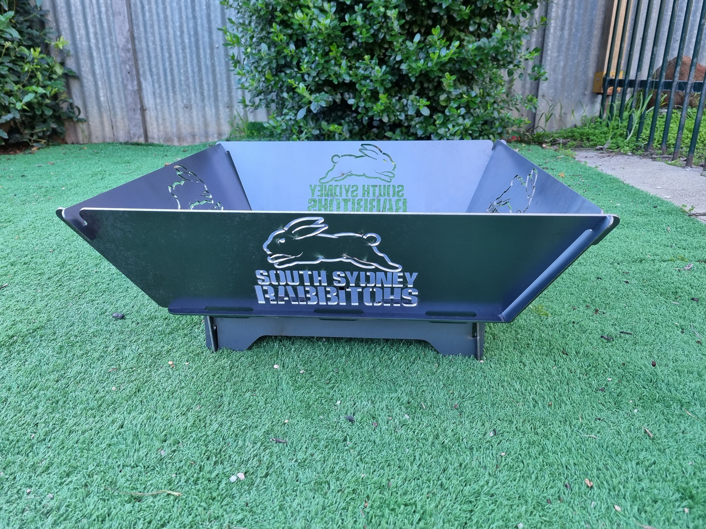 South Sydney Rabbitohs Fire Pit Collapsible Made With Australian Steel