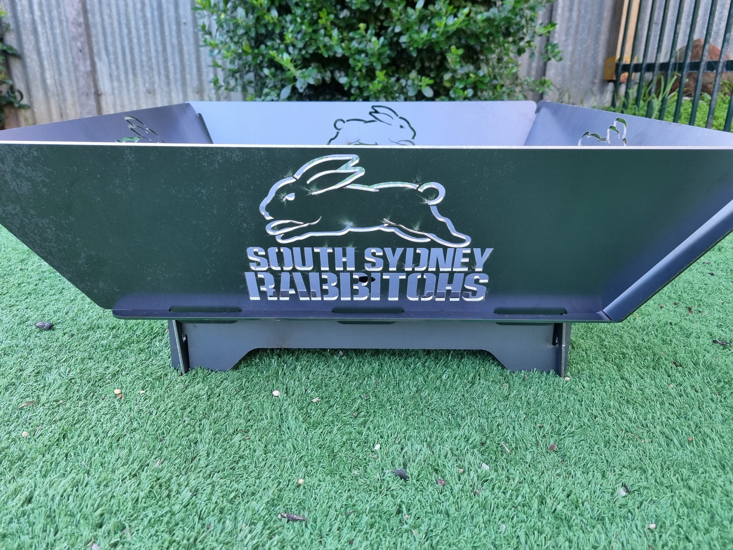 South Sydney Rabbitohs Fire Pit Collapsible Made With Australian Steel