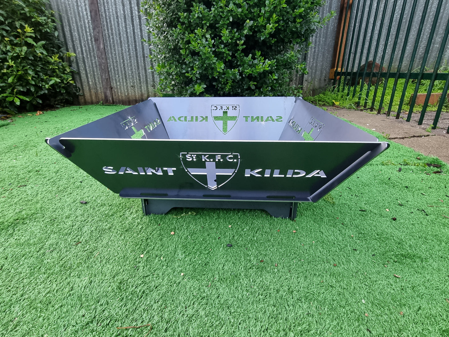 St. Kilda Fire Pit Collapsible Made With Australian Steel