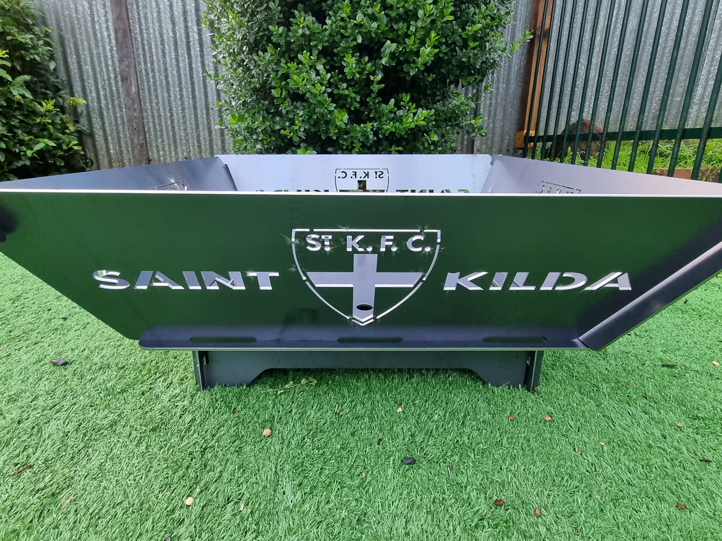 St. Kilda Fire Pit Collapsible Made With Australian Steel