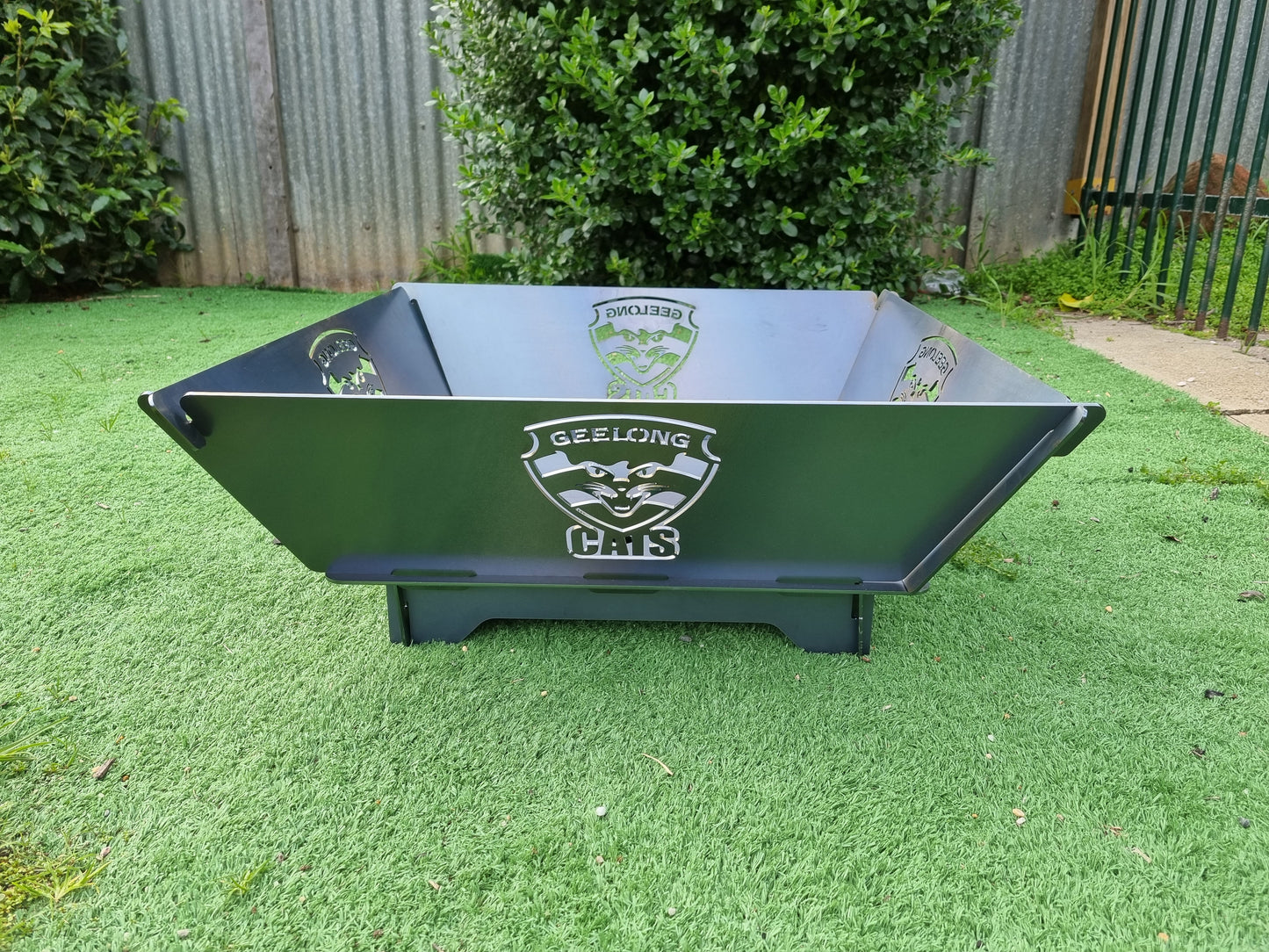 Geelong Cats Fire Pit Collapsible Made With Australian Steel