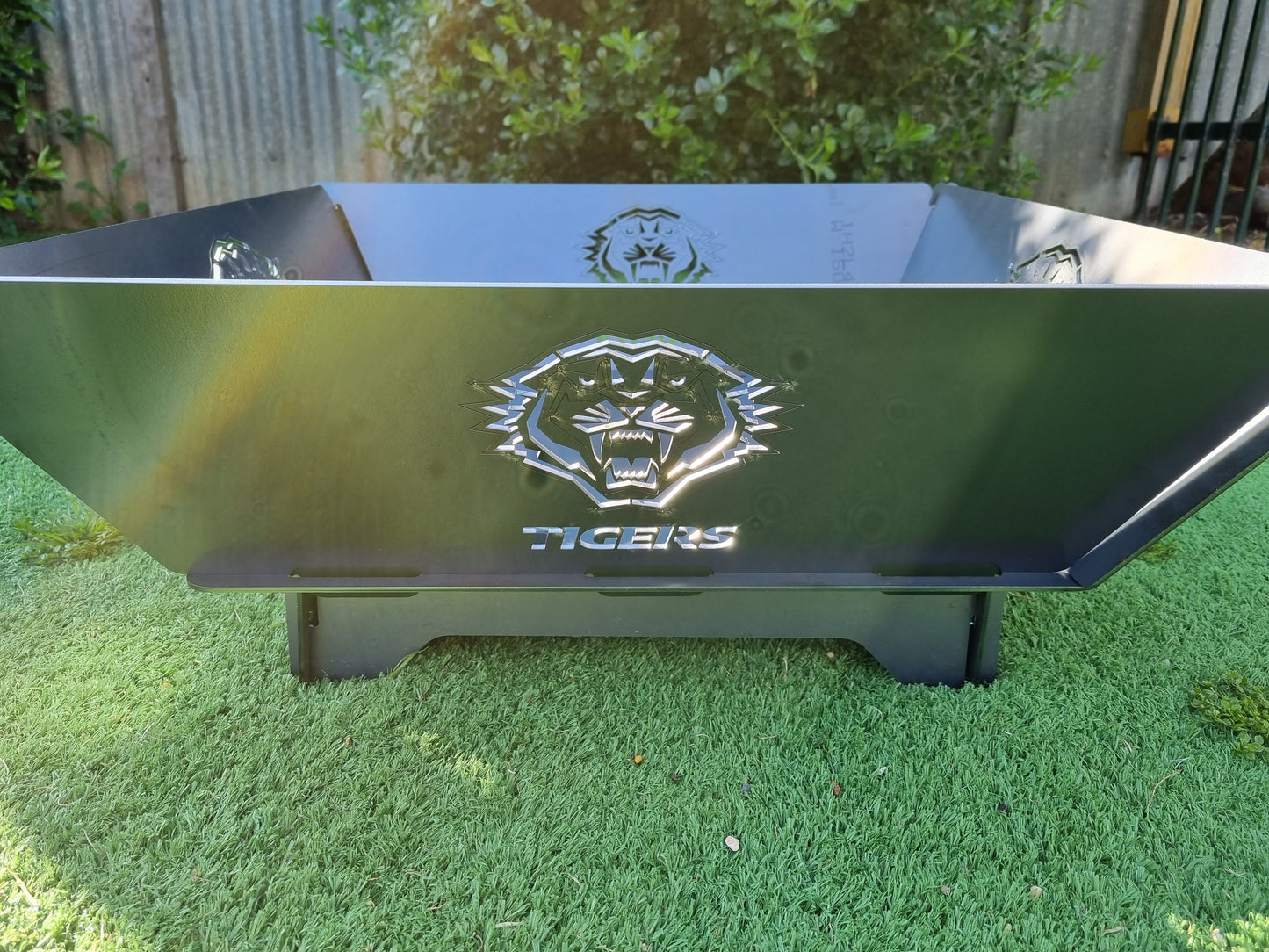 Wests Tigers NRL Fire Pit Collapsible Made With Australian Steel