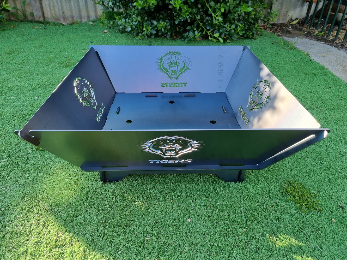 Wests Tigers NRL Fire Pit Collapsible Made With Australian Steel