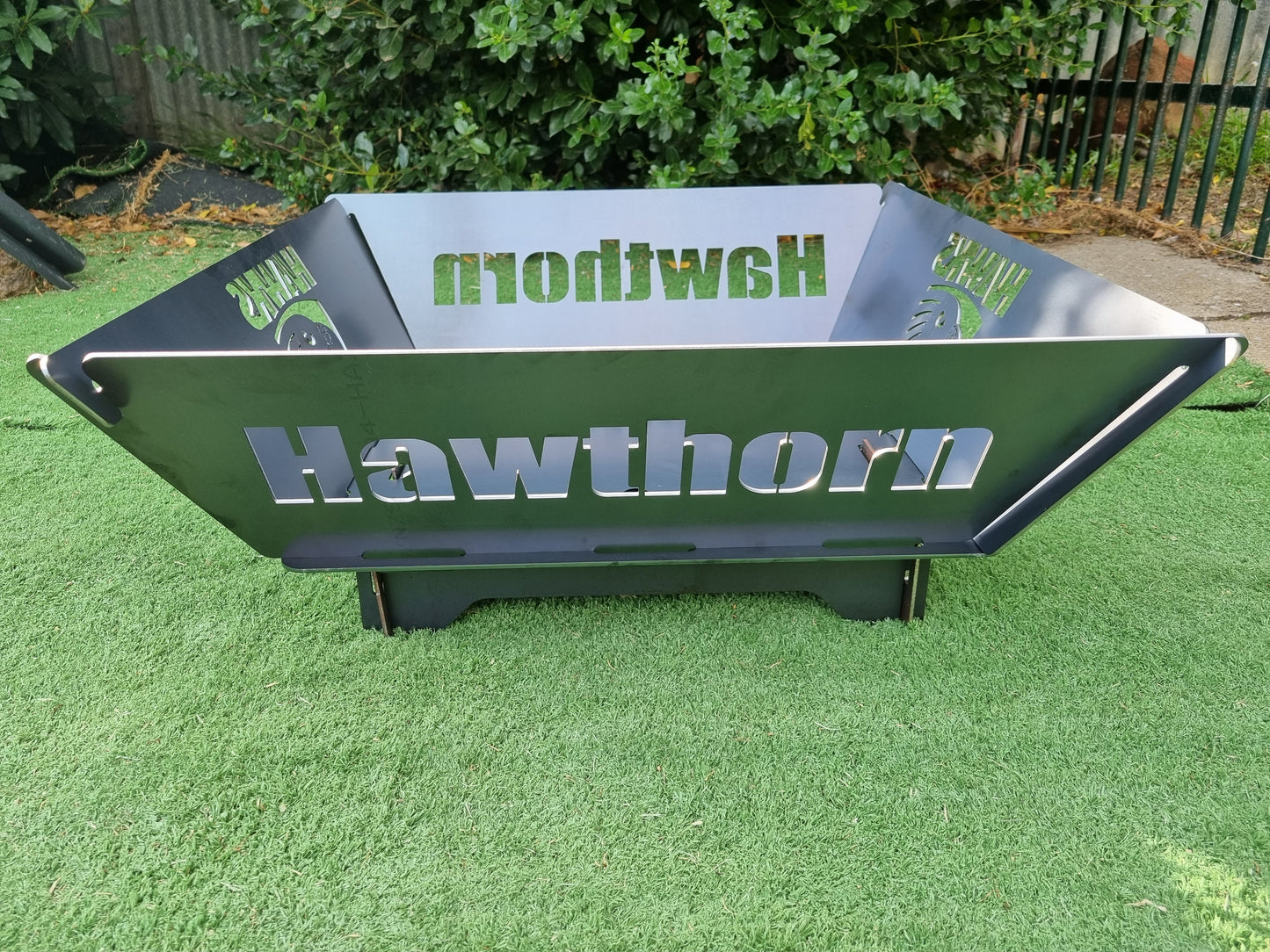 Hawthorn Hawks Fire Pit Collapsible Made With Australian Steel