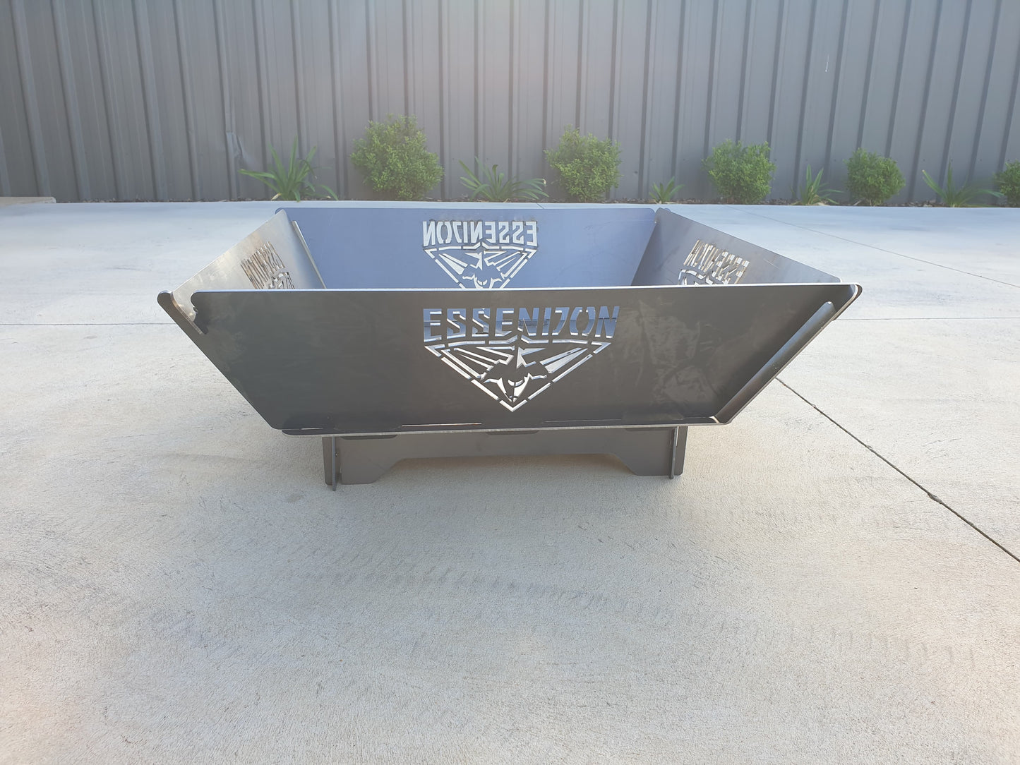 Essendon Fire Pit Collapsible Made With Australian Steel